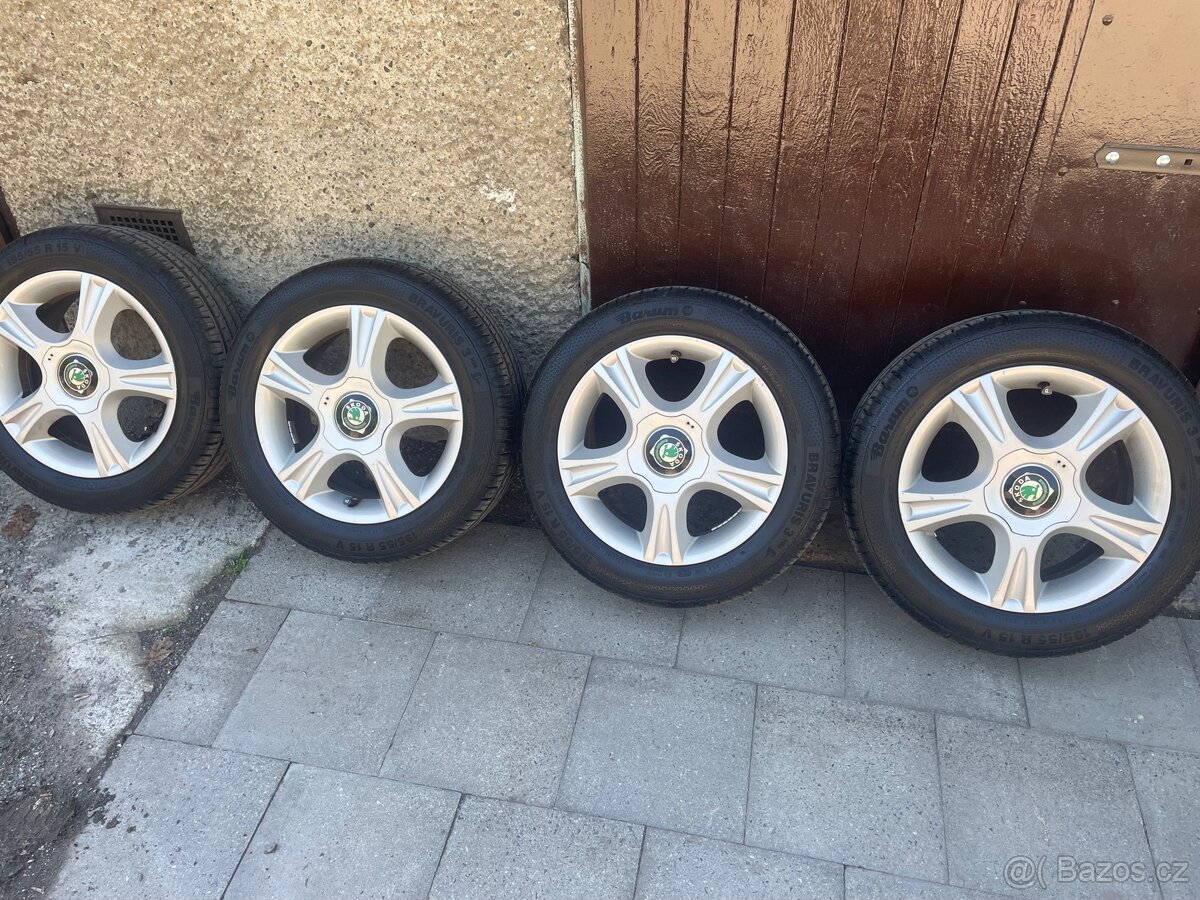 Alu s pneu Fabia 2,195/65/15