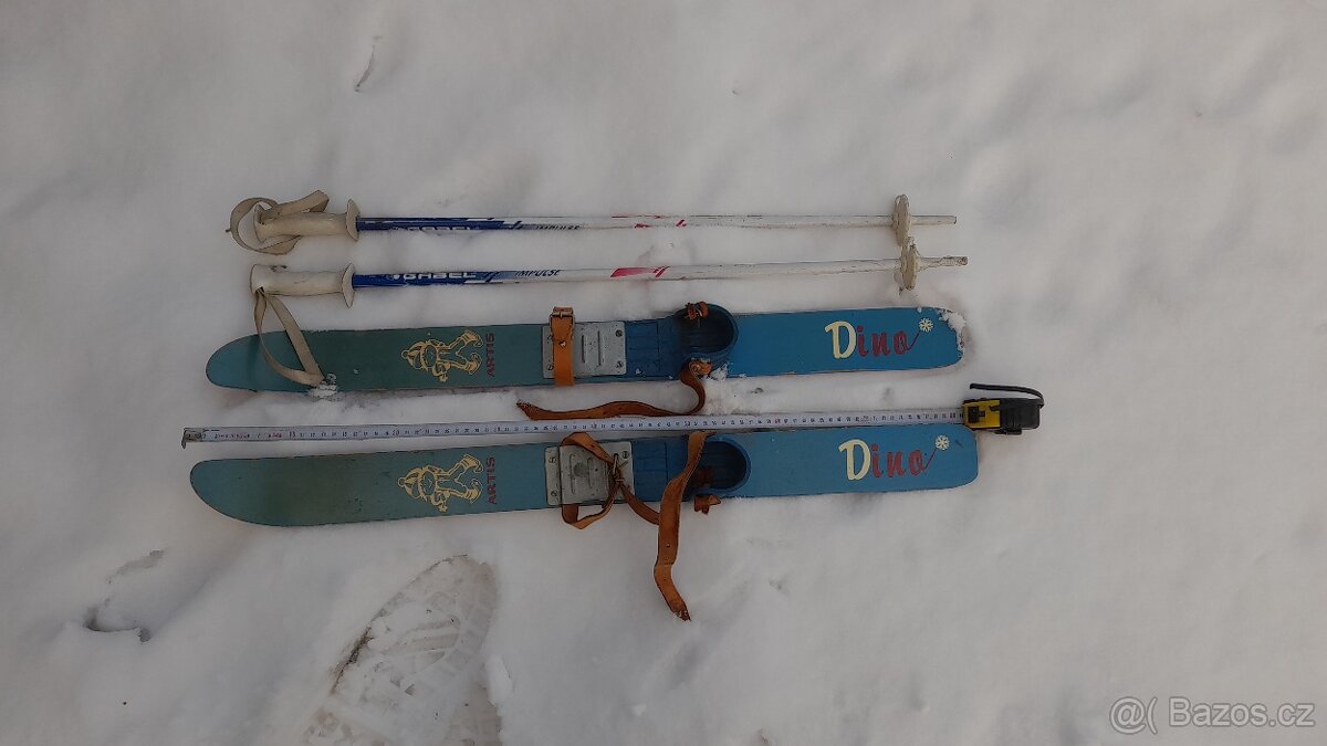 Prodám dětské lyže délky 80cm