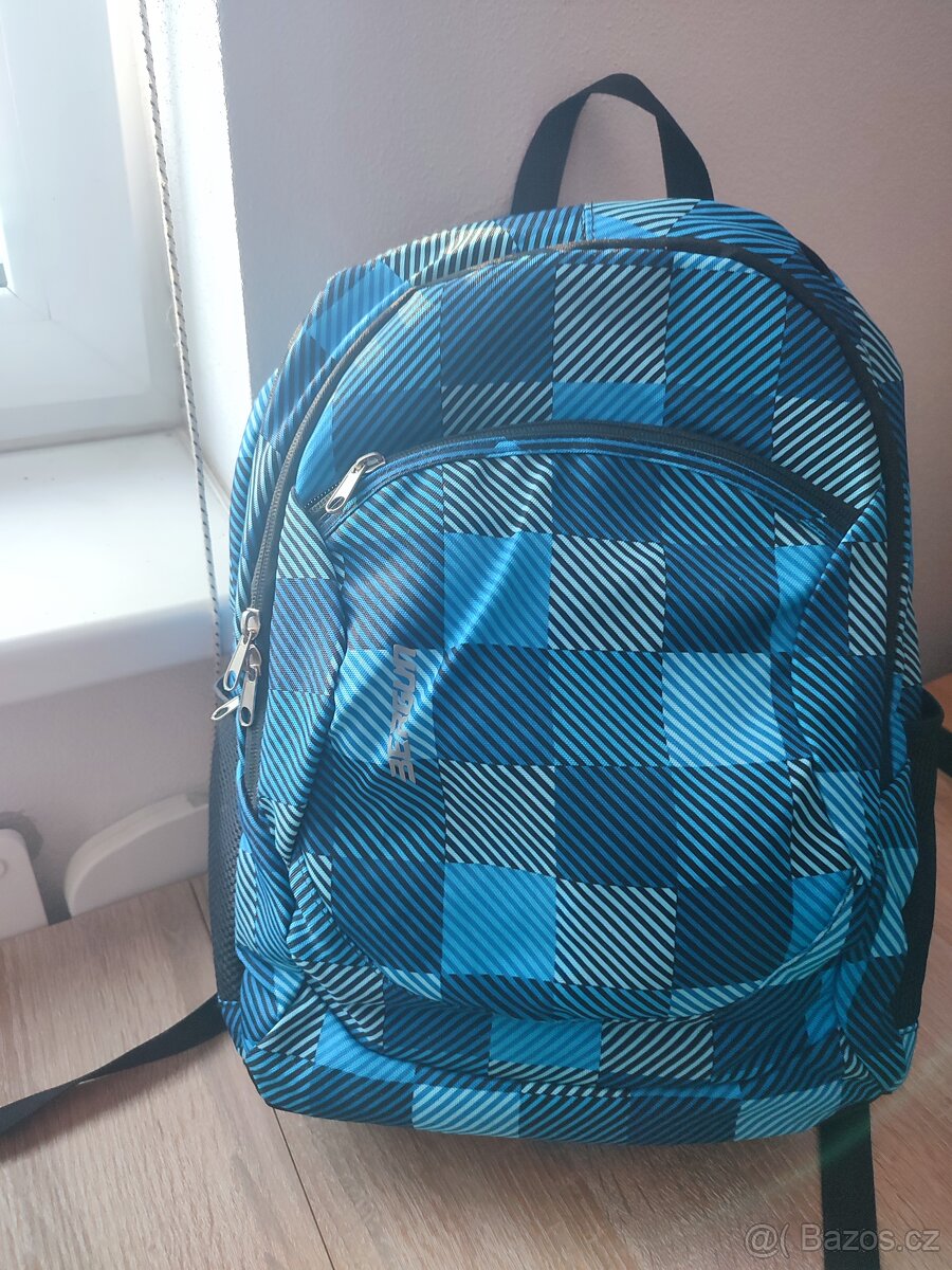 Školní batoh