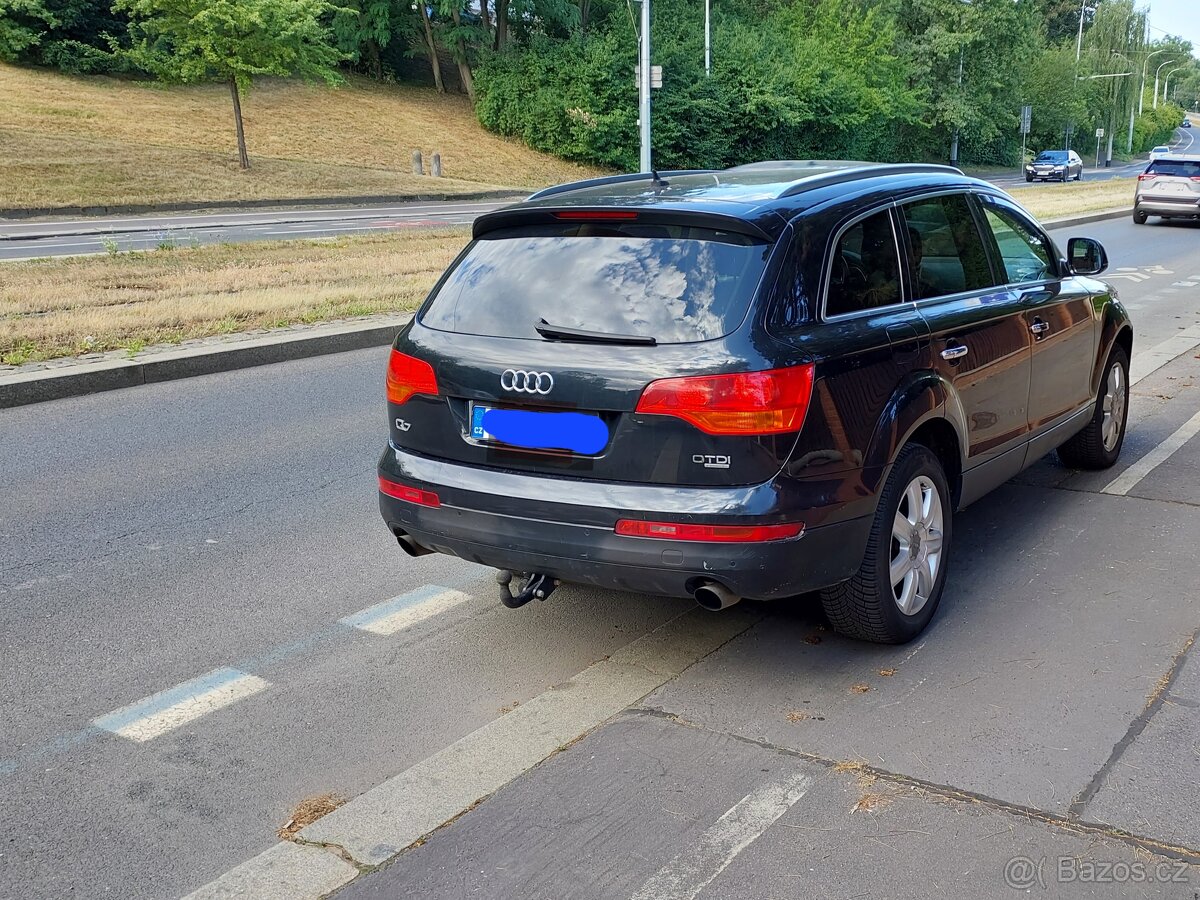 Prodam Audi Q7