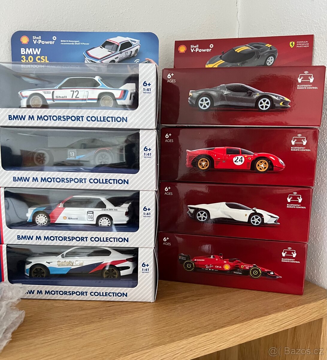 Modely BMW + Ferrari