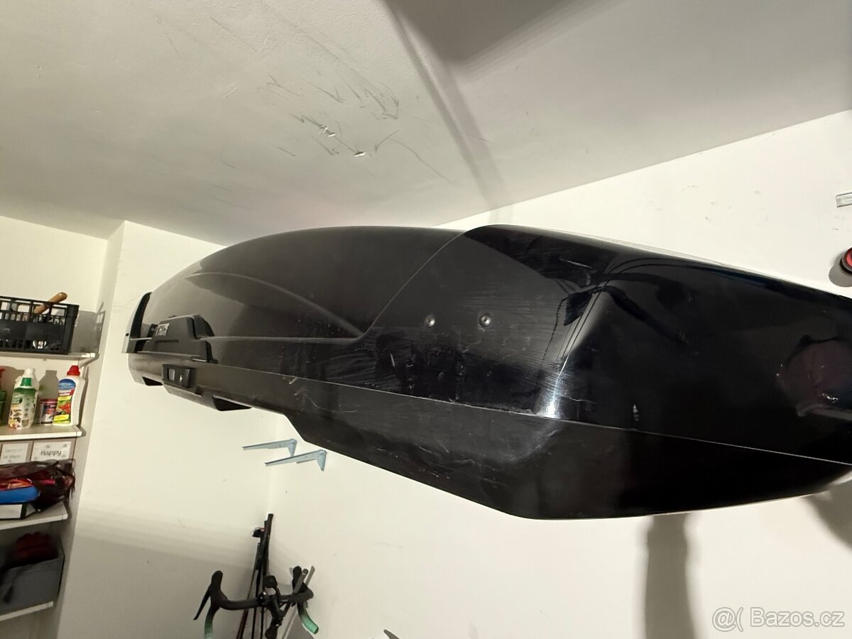 STŘEŠNÍ BOX THULE MOTION 3 XXL BLACK GLOSSY