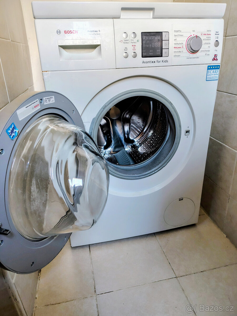 Prodám automatickou pračku Bosch