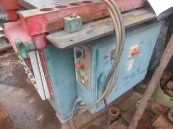 Prodám ohýbačku betonářské oceli do 50 mm