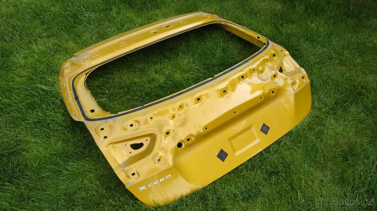 Kia XCeed XCeed 2019 - páté dveře dvere kufr