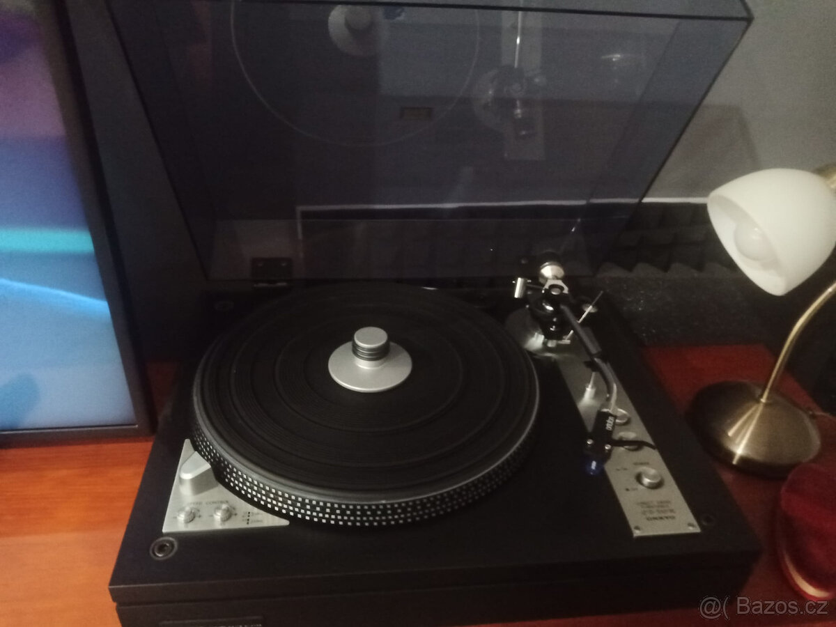 Gramofon   Gramo chassis Onkyo CP 700M