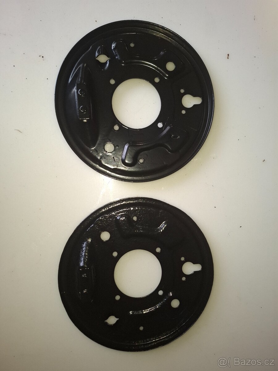 Zadní Štíty brzd škoda 195 120 110r 136Gl 130Rapid