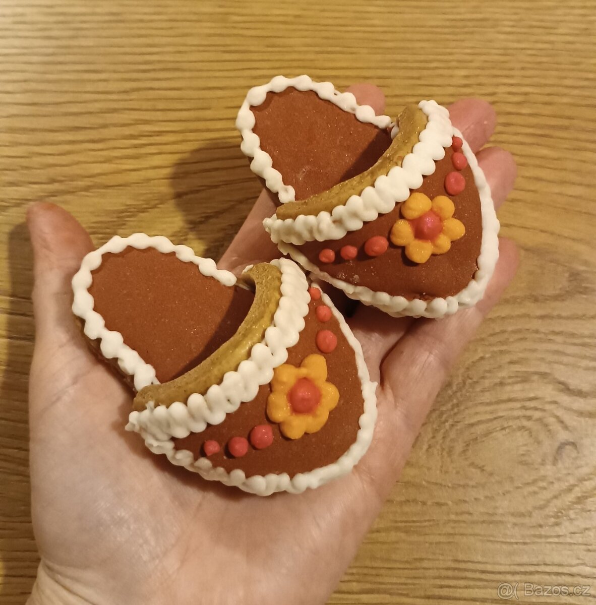 Valašské pantoflíčky z perníku - dekorace