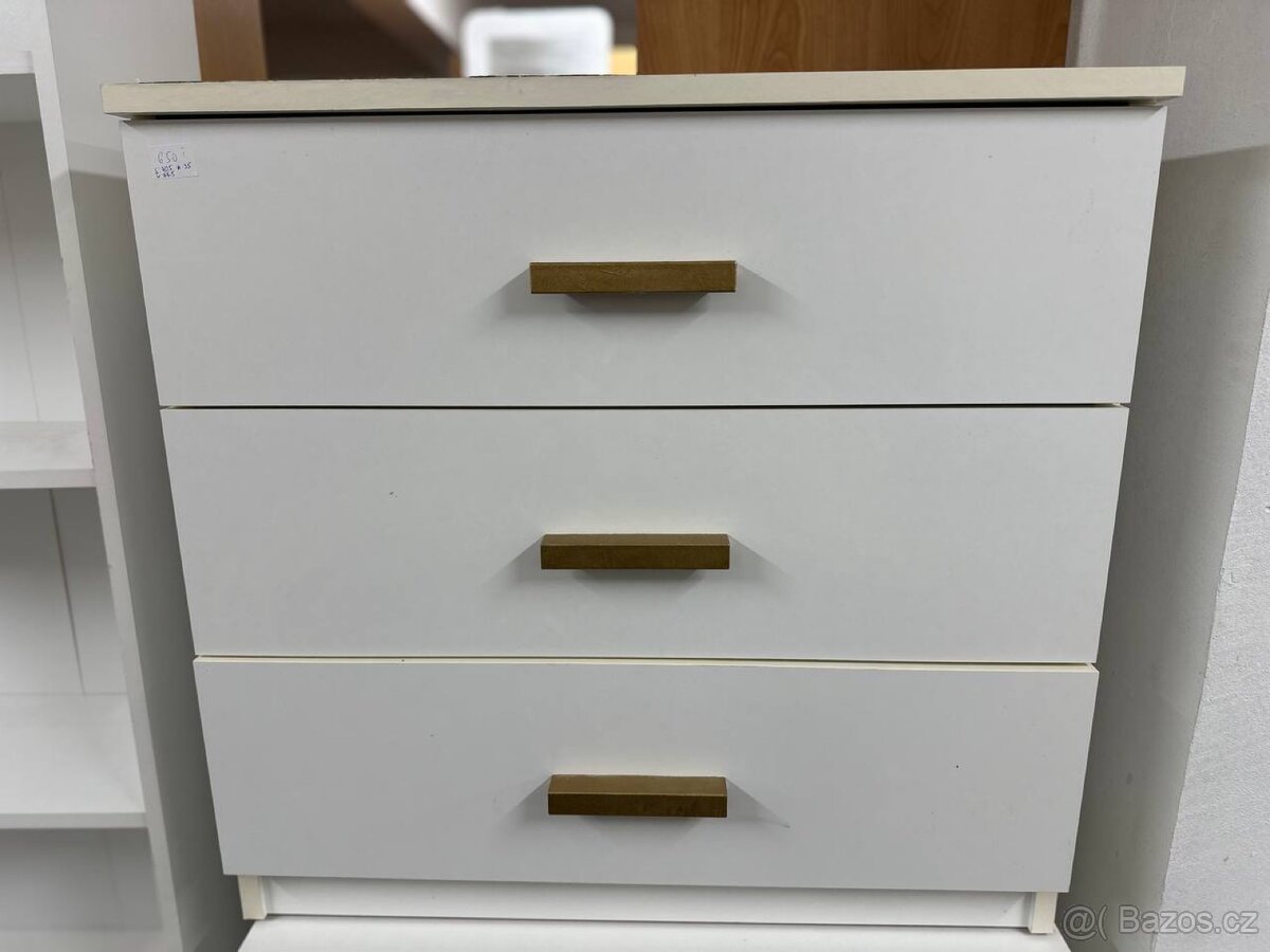 Bílá komoda se 3 zásuvkami (2 ks)