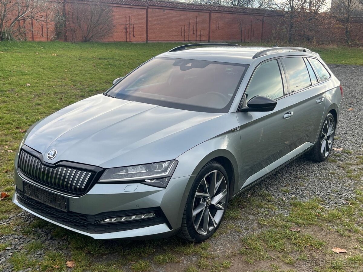 ŠKODA SUPERB KOMBI 1.4 TSi iV SPORTLINE