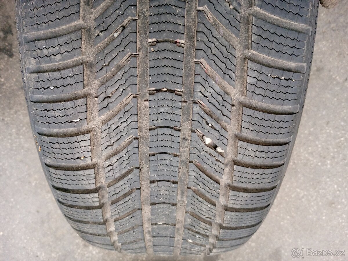 235/55/17 225/45/18 245/40/18 245/45/18 235/50/19 kusovka