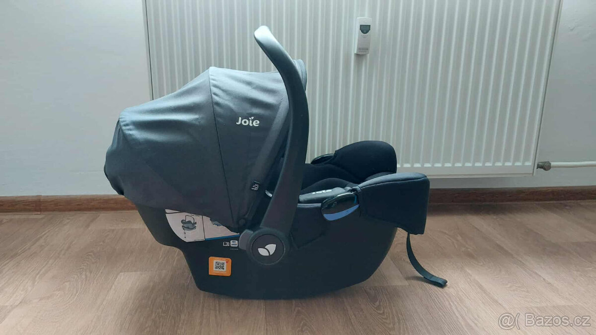 Autosedačka vajíčko Joie I-snug