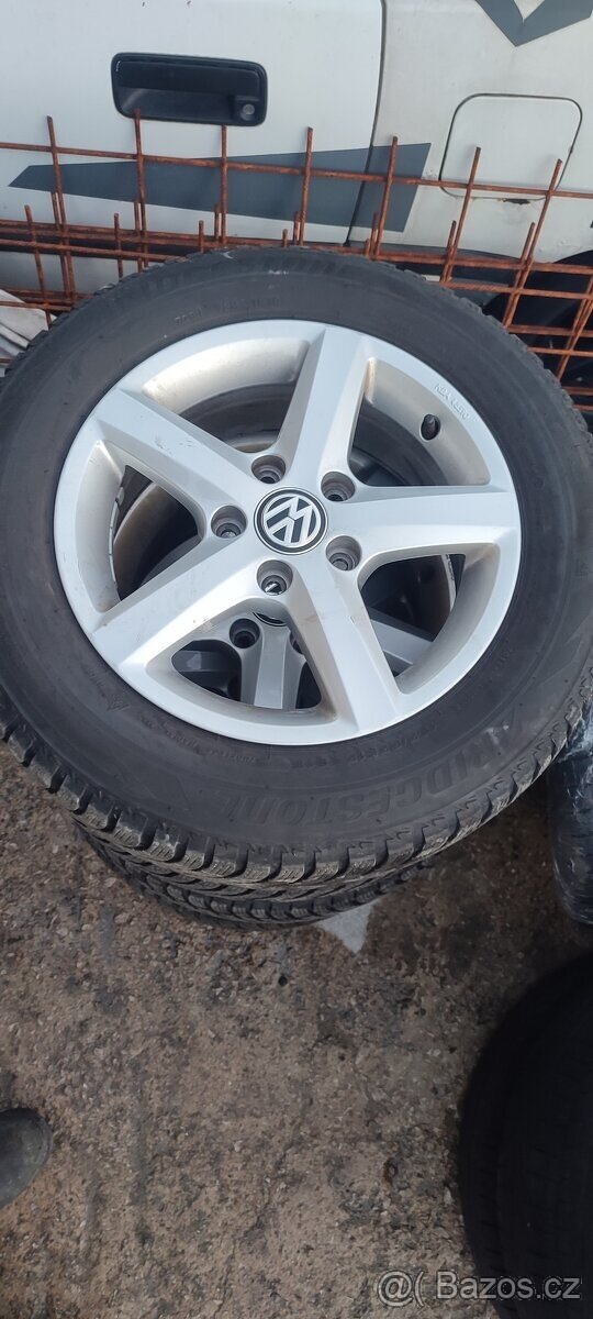 15" zimni VW Golf 7 195/65 R15 5x112