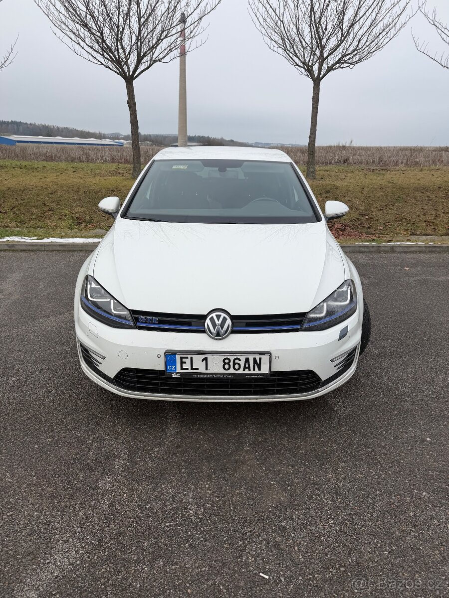 TOP: VW Golf VII GTE HYBRID