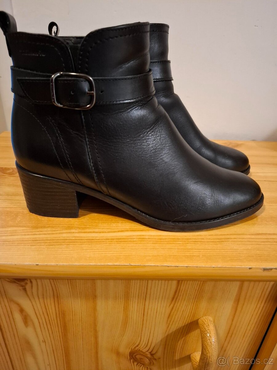 Tamaris kozačky velikost 40