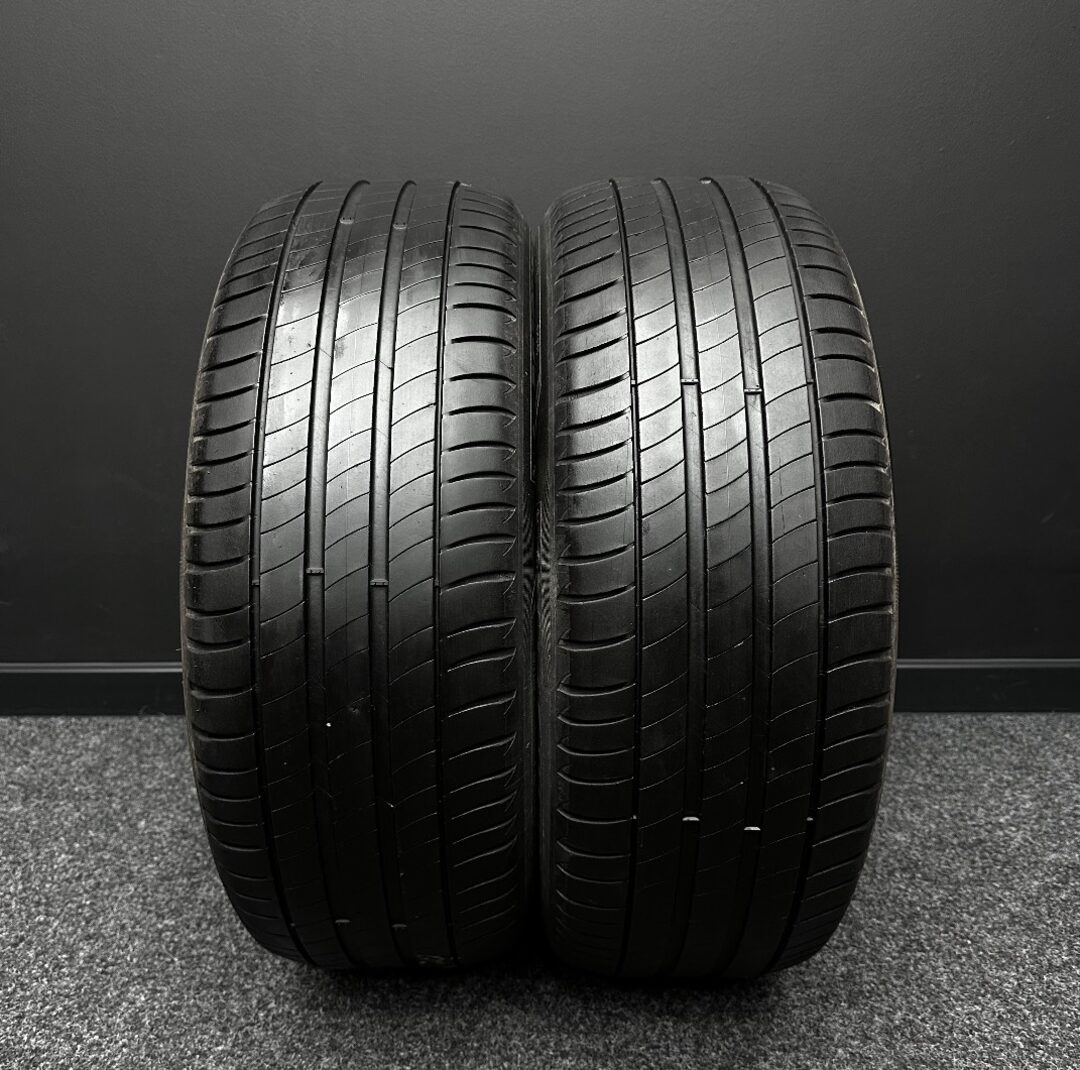 2ks pneu Michelin 215/55/17 94W