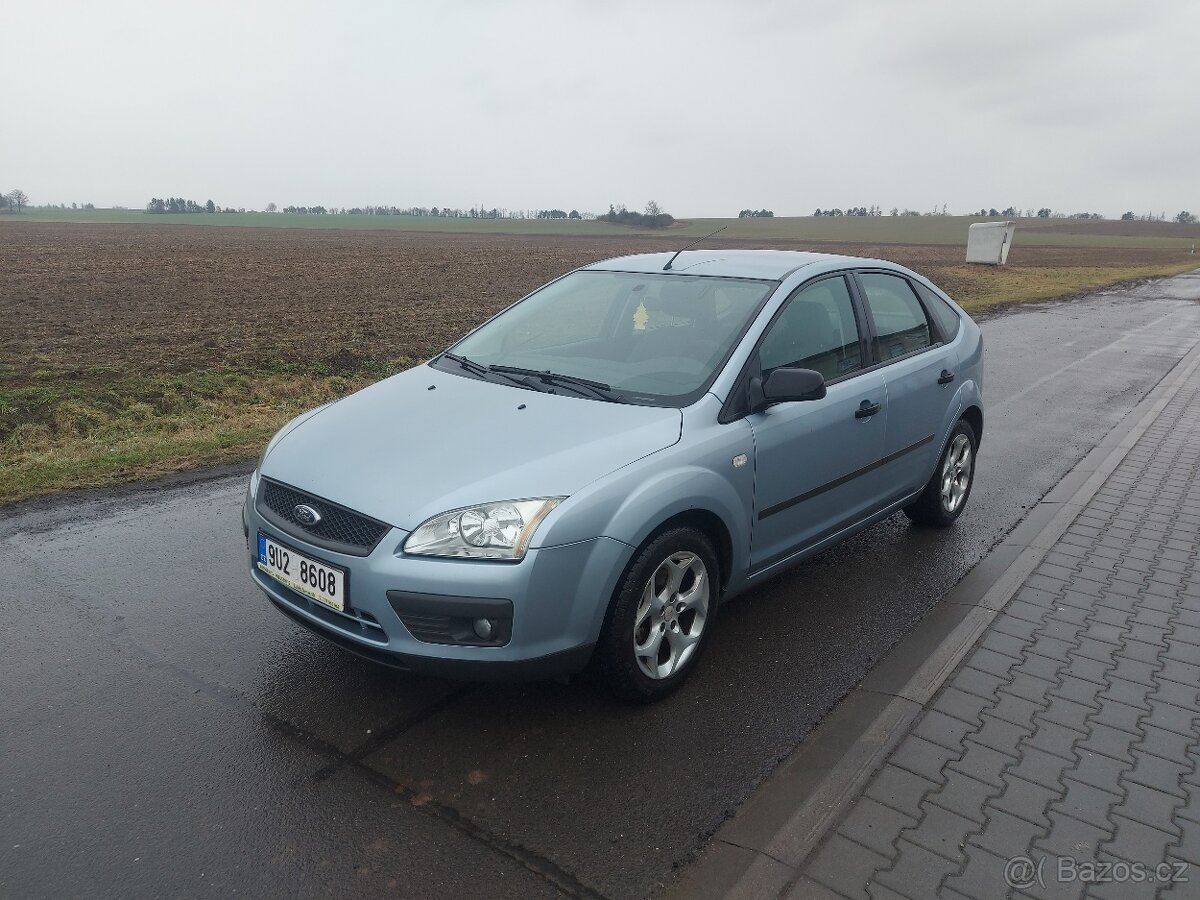 Ford focus 1.6i (74kW)