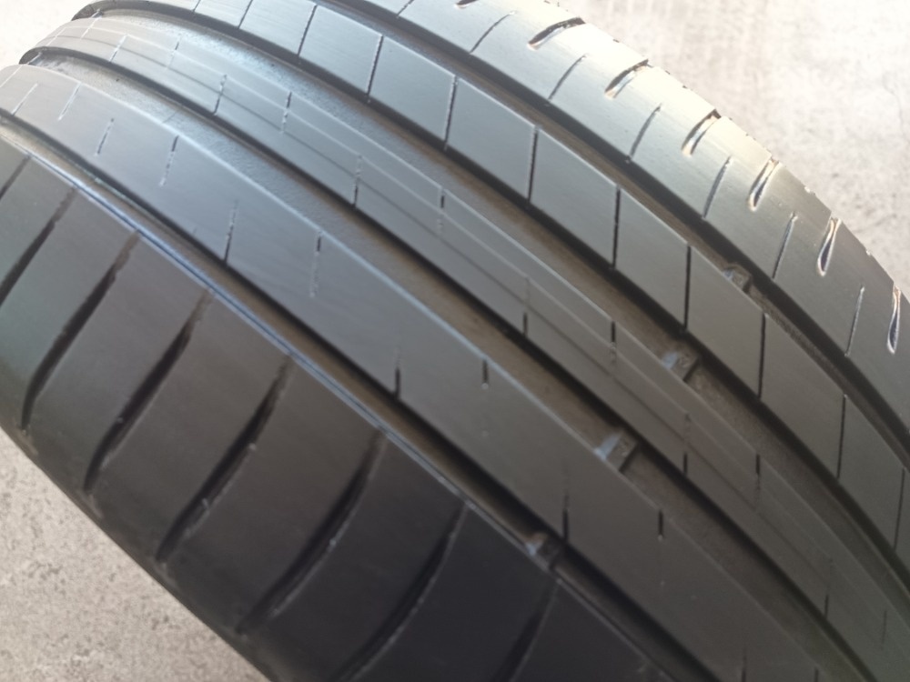 215/55 R16 GOODYEAR (3020)