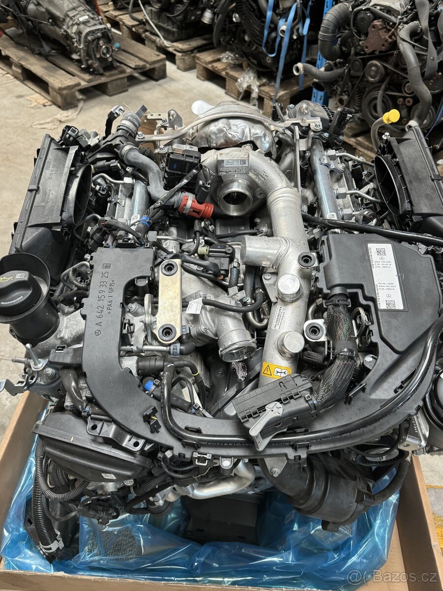 Noví motor OM 642 Mercedes A6420101409