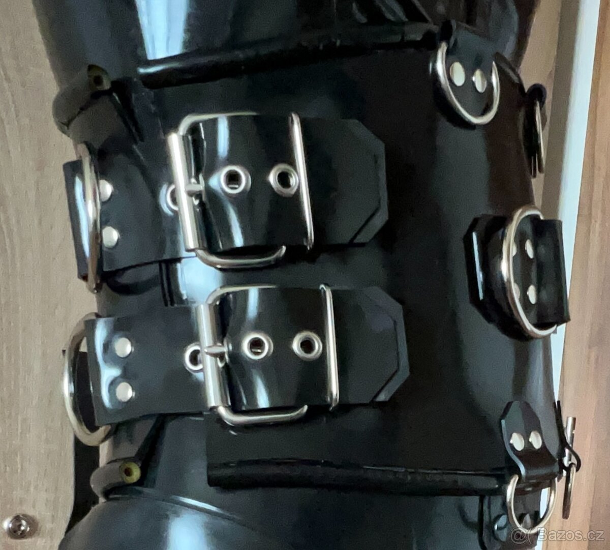 Latexový/gumový heavyrubber korzet s oky vel.M