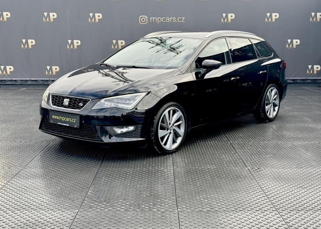 Seat Leon automat nafta 135 kw 2015