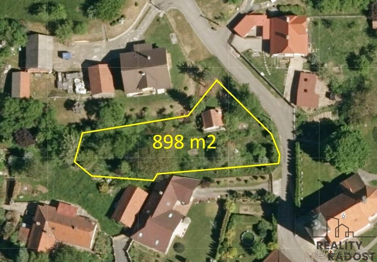 Prodej pozemku k bydlení, Horní Lhota u Luhačovic