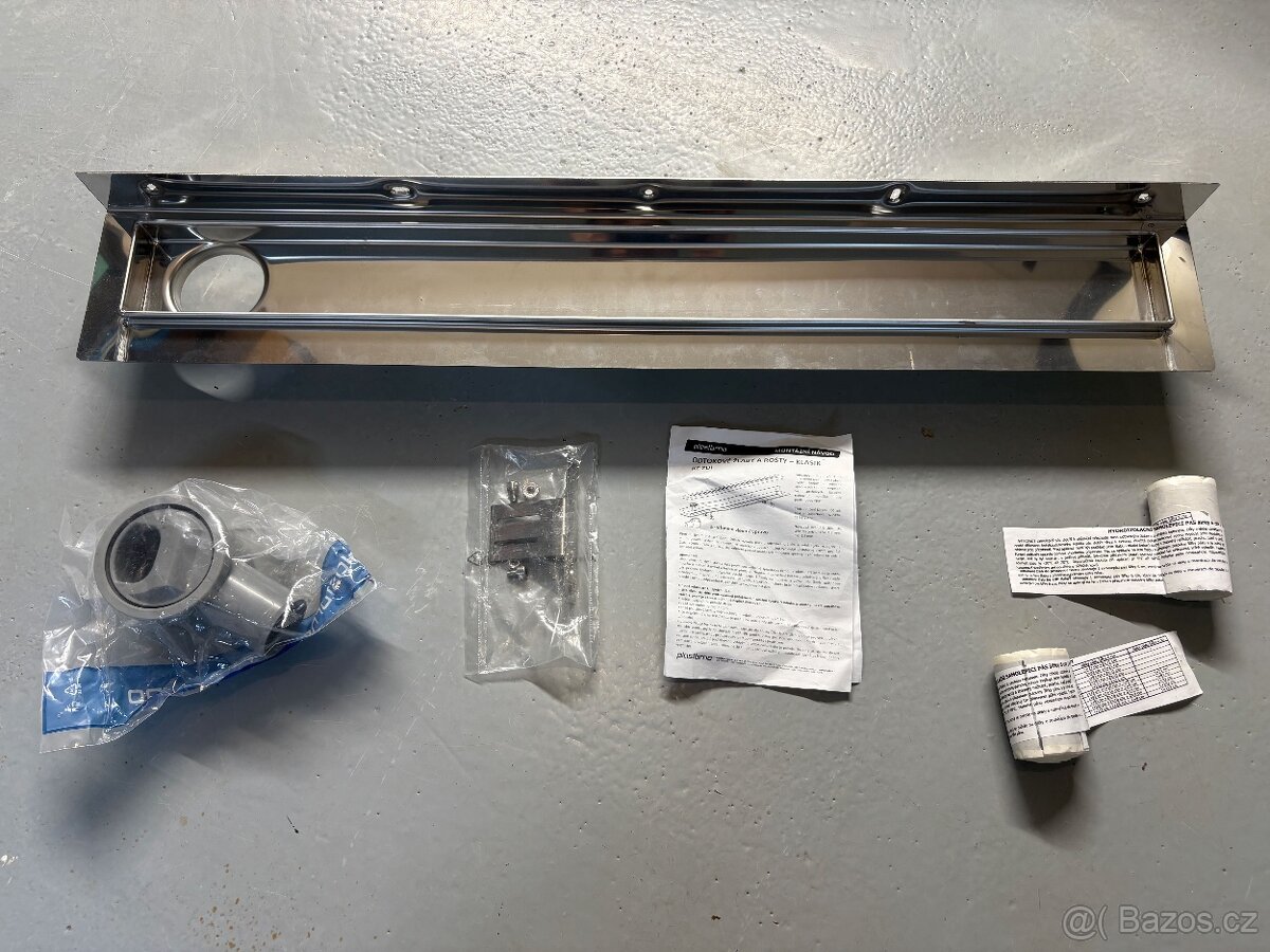 Koupelnový odtokový žlab ke zdi, 800mm, nererz