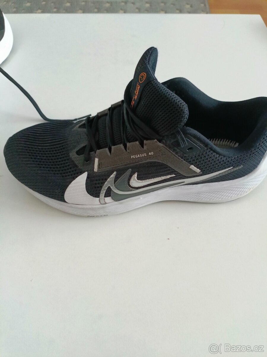 tenisky Nike