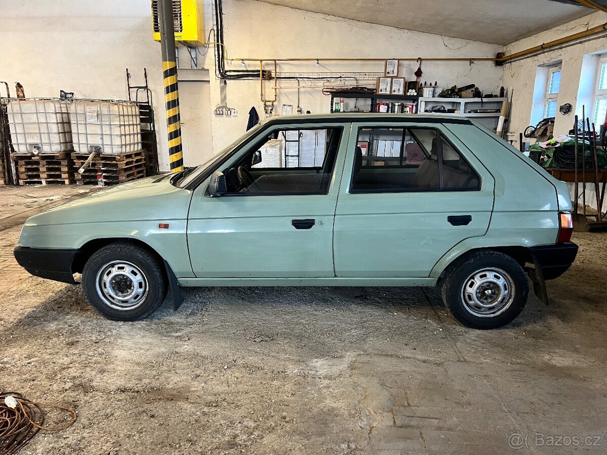 Škoda Favorit 136l 46kw 60 000km