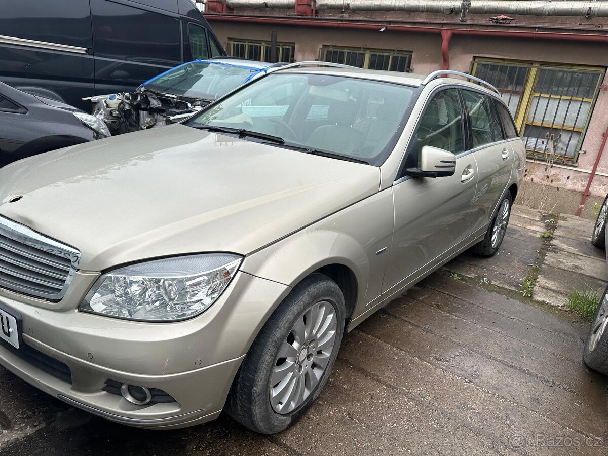 W204 mercedes