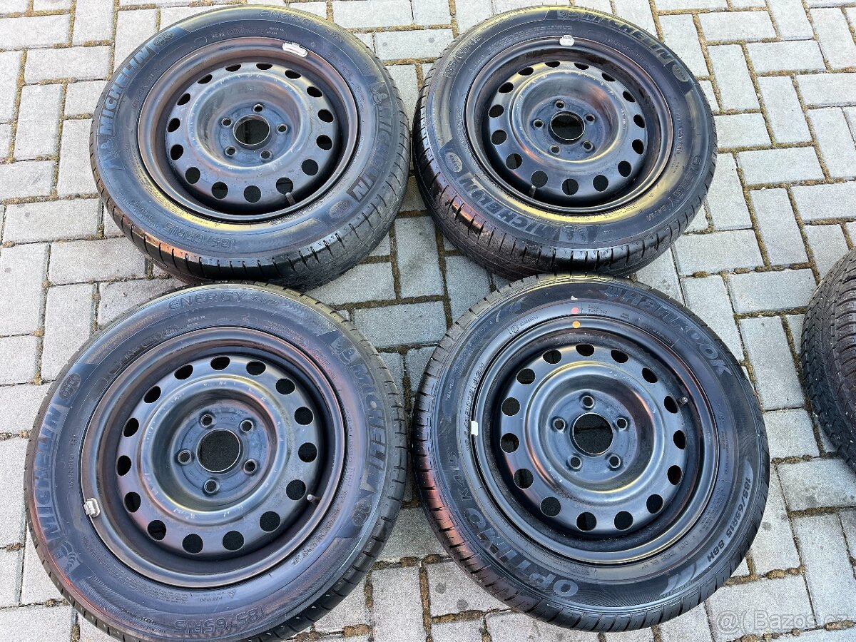 4x plechové kola 5x114 R15, letní pneu