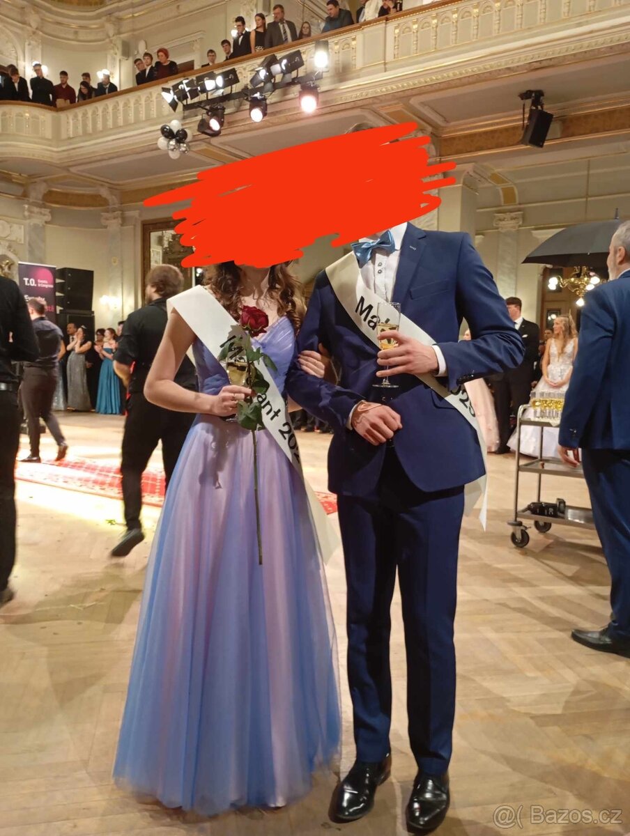 Maturitní šaty