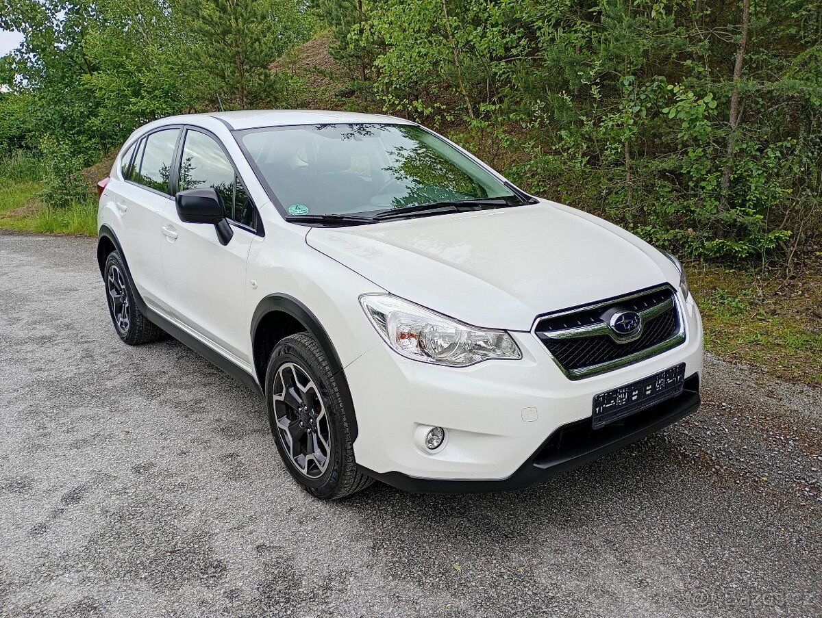 SUBARU XV 1.6i, 1.MAJITELKA, 104000 KM.