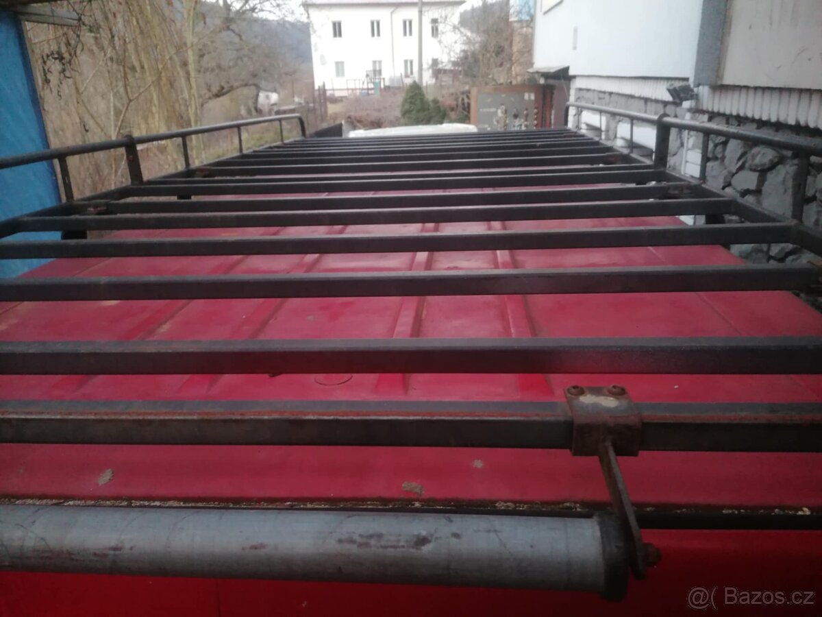 Nosná zahrádka na tranzita