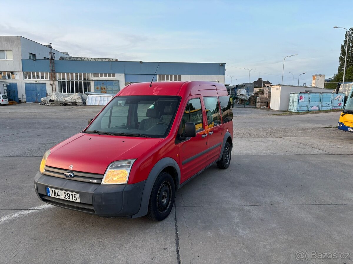 Ford Tourneo Connect 1.8 TDCi, 5 míst