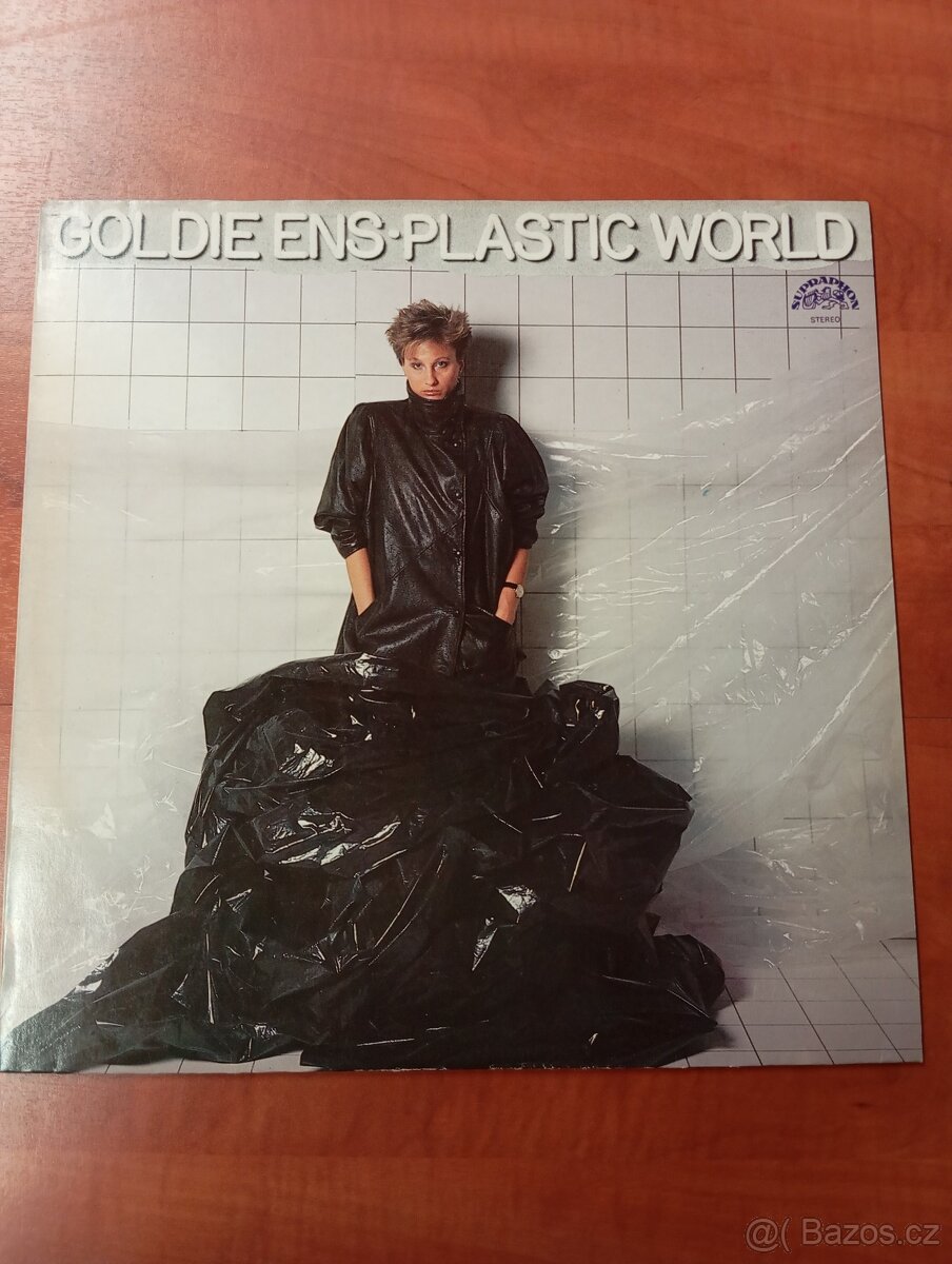 LP - Goldieens –plastic world