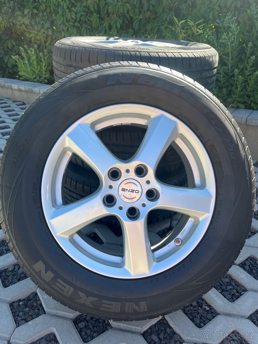 Alu kola 5x 114,3 s letní sadou.