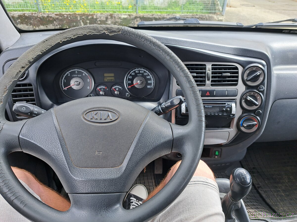 Kia Pregio 2.5 TCI