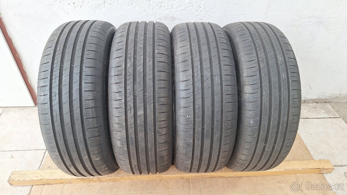 4ks letní pneu Goodyear 205/55 R17 7-7+mm