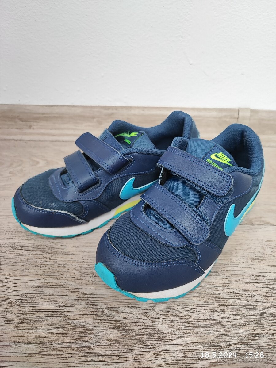NIKE tenisky 31