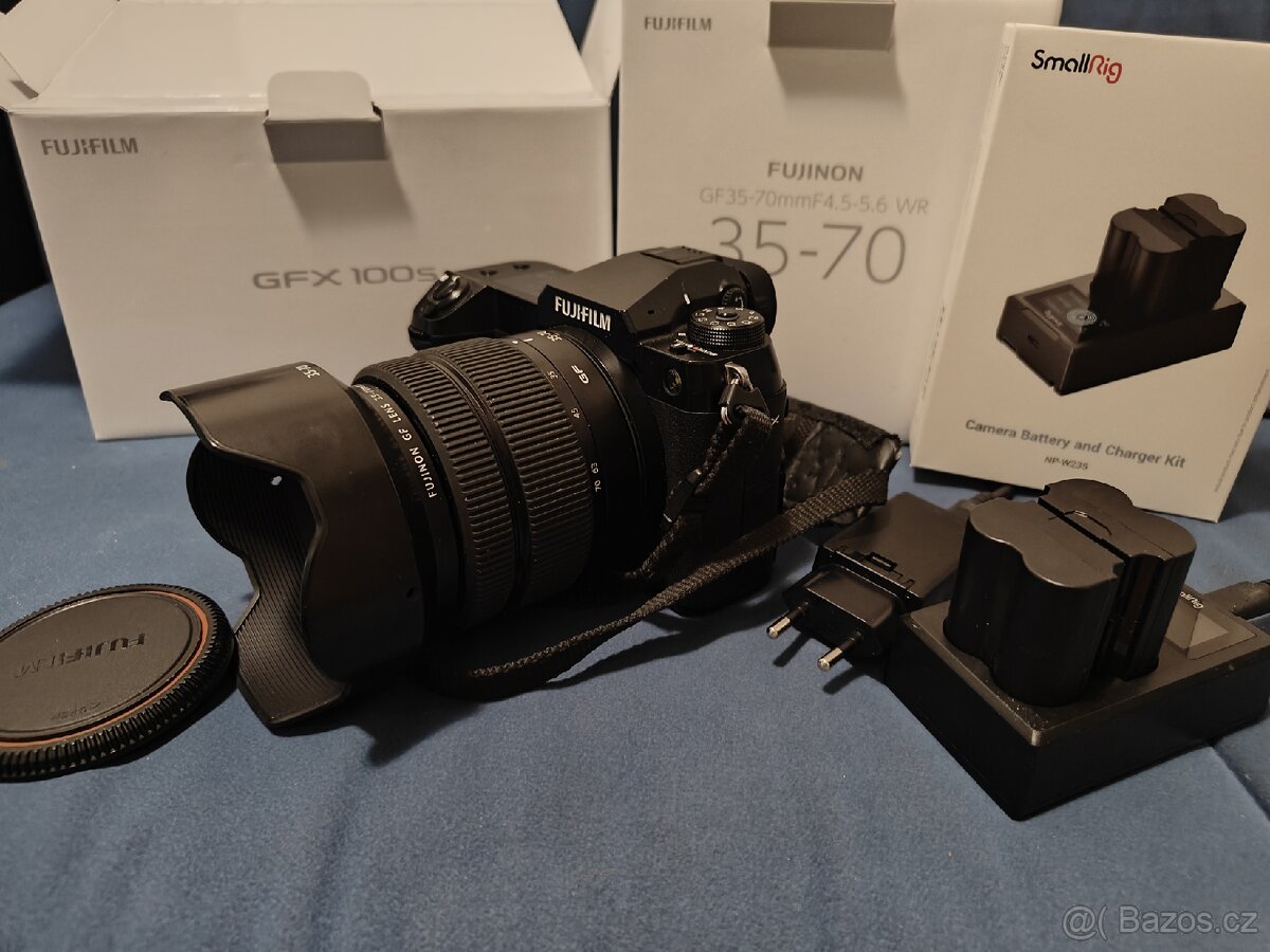 Fujifilm 100s gfx + fujifilm gf 35-70mm f4.5-5.6 + SmallRig