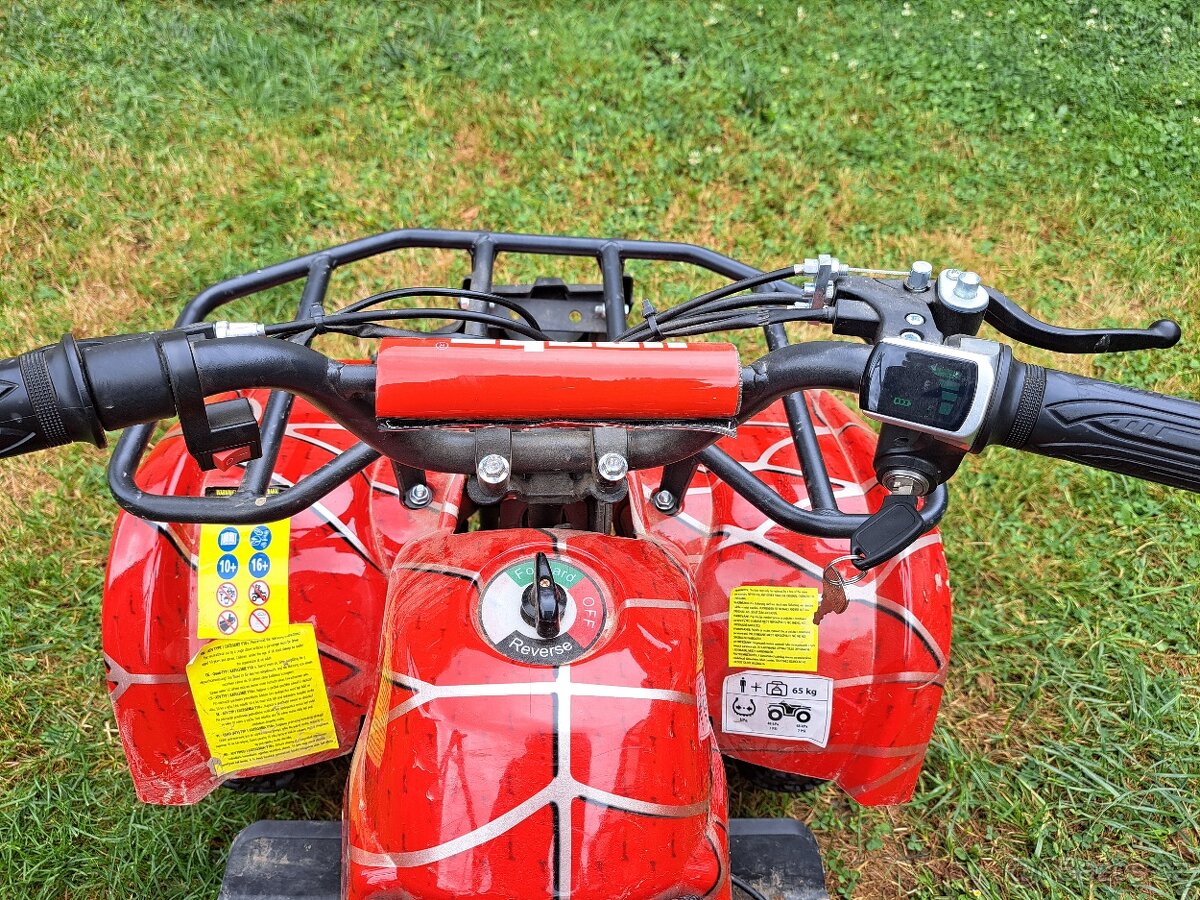 Dětská ctyrkolka elektro