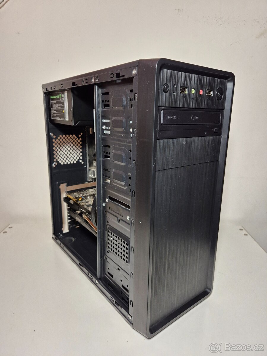 základní herní PC (Intel i3, 8GB, GTX 760 2GB, 240GB SSD + 1
