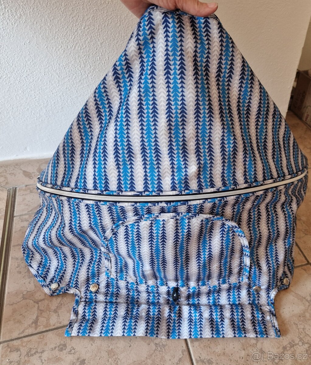 Nová nikdy nepoužitá stříšku (bouda) ke kočárku Val
