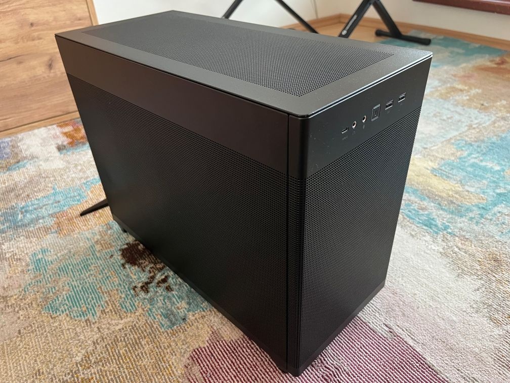 Herní PC Ryzen 7600, RTX 3080, 32 GB, 1 TB 990Pro, RM1000x