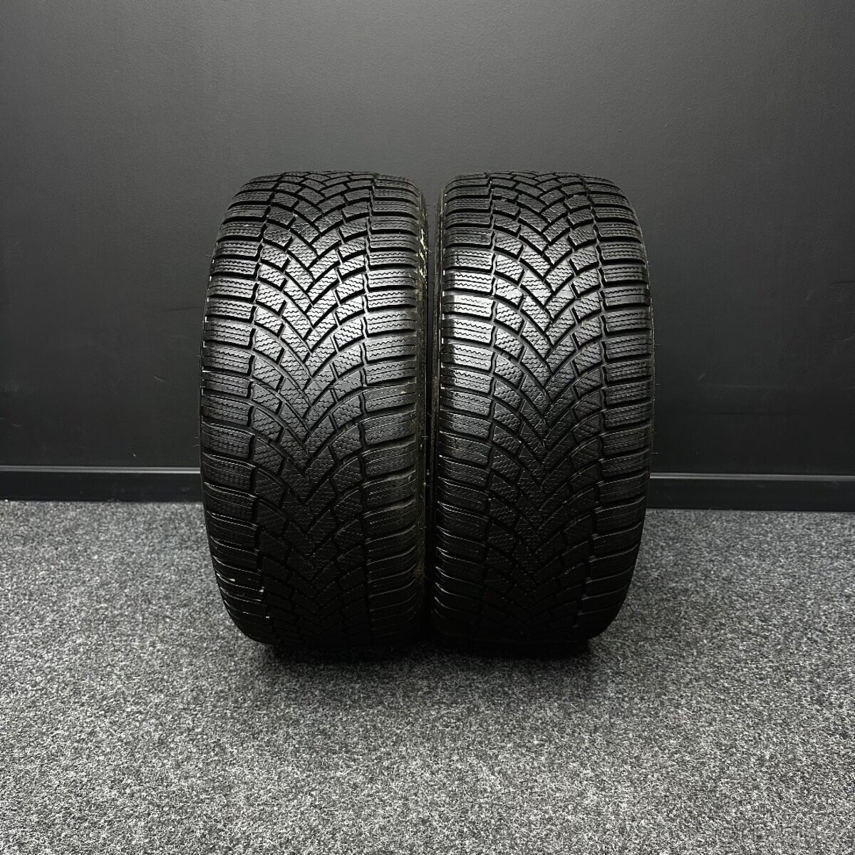 2ks pneu Bridgestone 225/40/18 92V