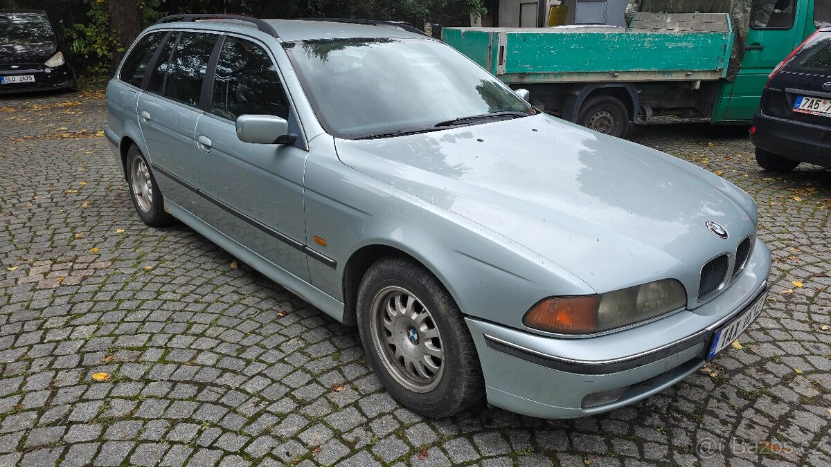 Prodám BMW E39 525tds touring vyrobené 2000 s automatem.