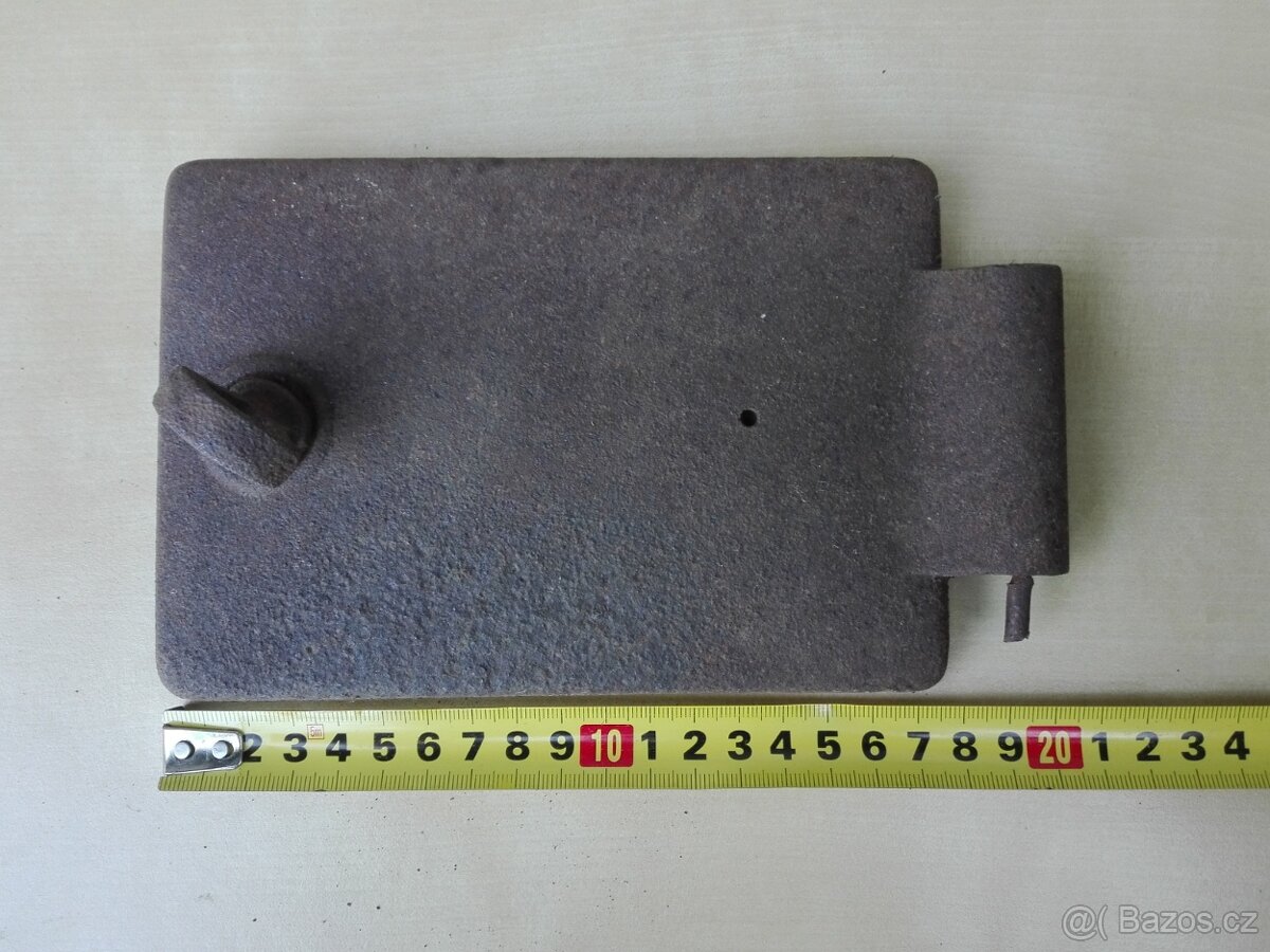 STARÁ DVÍŘKA KE KAMNŮM