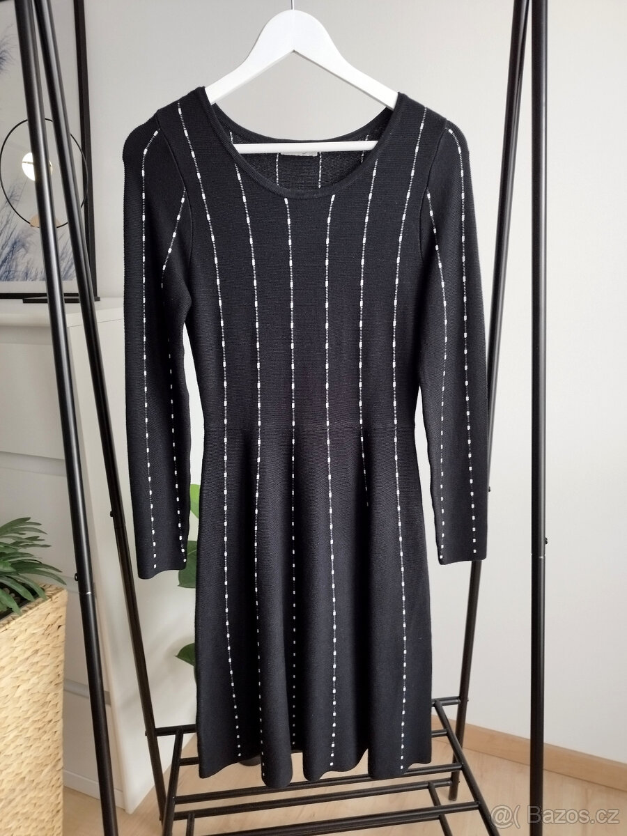 Nové podzimní zateplené šaty Orsay velikost S (36)