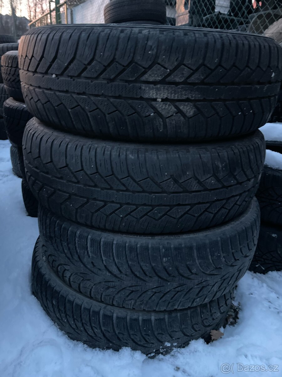 Zimní pneu 185/65R15